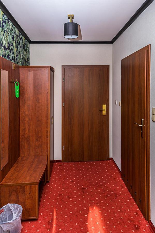 Hotel Stara Gorzelnia Licheń Eksteriør billede