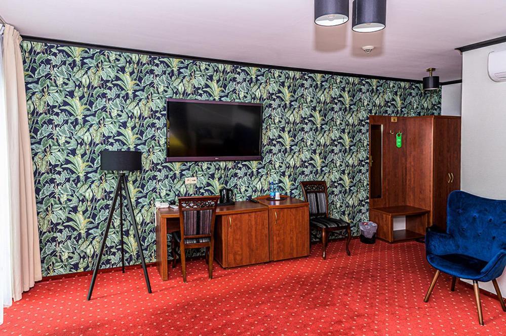 Hotel Stara Gorzelnia Licheń Eksteriør billede