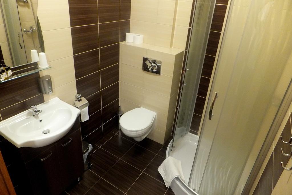 Hotel Stara Gorzelnia Licheń Værelse billede